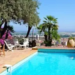 Castel Pierre Lisse Maison d'hôtes Hyères