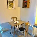 Castel Pierre Lisse Guest house