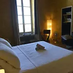 Castel Pierre Lisse Hyeres