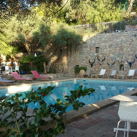 Maison d'hôtes Castel Pierre Lisse 3*