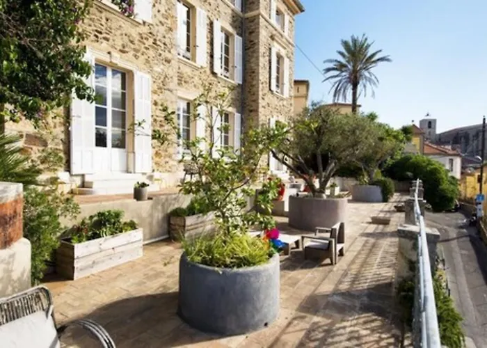 Affittacamere Castel Pierre Lisse 3*