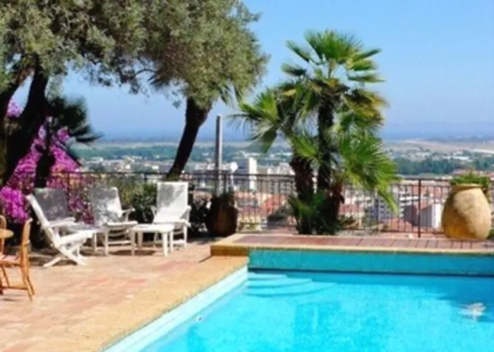 Castel Pierre Lisse Affittacamere Hyères