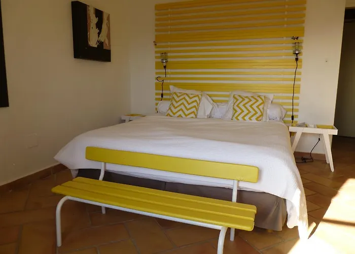 Castel Pierre Lisse Hyères